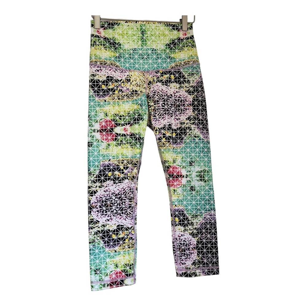 💥RARE💥 lululemon Wunder Under Crop II *Full-On Luon (Roll Down) Paradise Grid